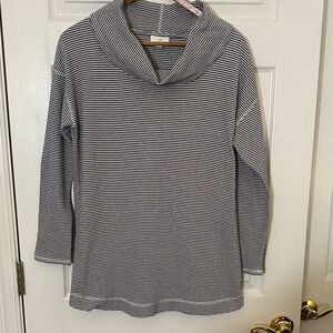 J. Jill Medium  Cowl-Neck Sweater Tunic black and white